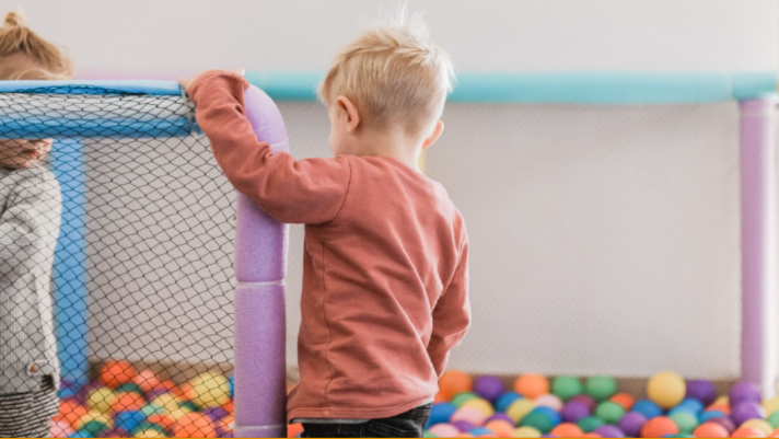 kids indoor play structure