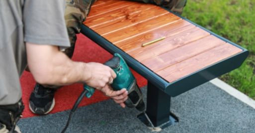 Professional vs. DIY Indoor Playground Installation
